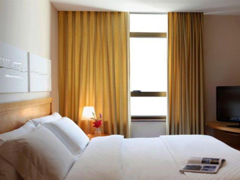 Hotel Janeiro 5*