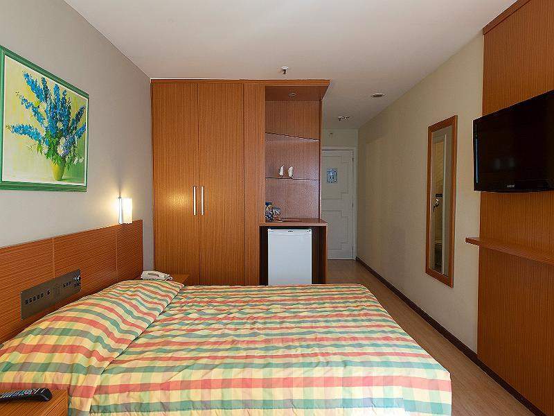 Augusto's Copacabana Hotel 4*