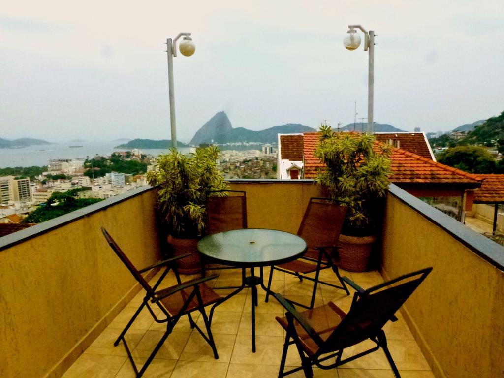 Santo Mirante Albergue *