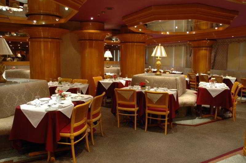 Merlin Copacabana 4*