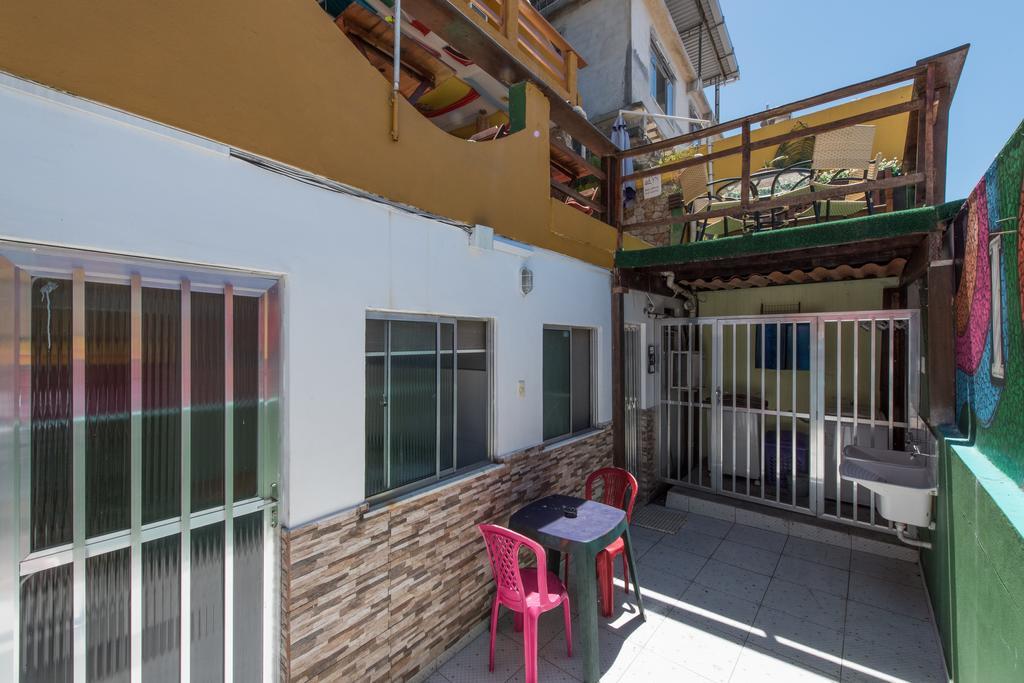 Babilonia Rio Hostel *