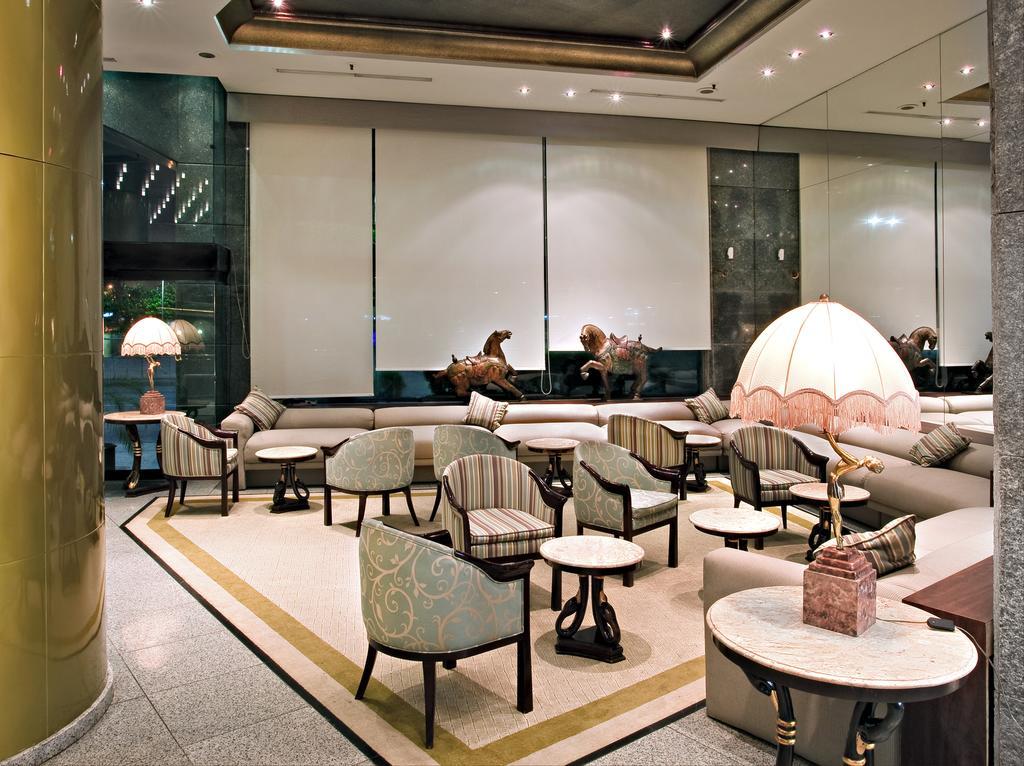 Merlin Copacabana Hotel