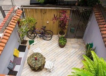 Hostel Botahostel
