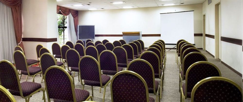Augusto's Copacabana Hotel
