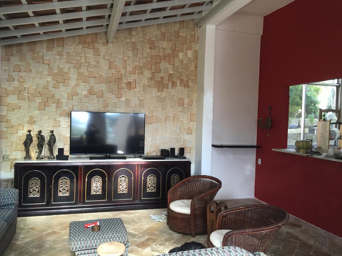 Banana Leaf Eco Hostel