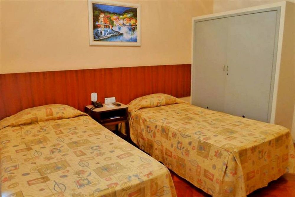 Hotel Lapa Cr Center 2*