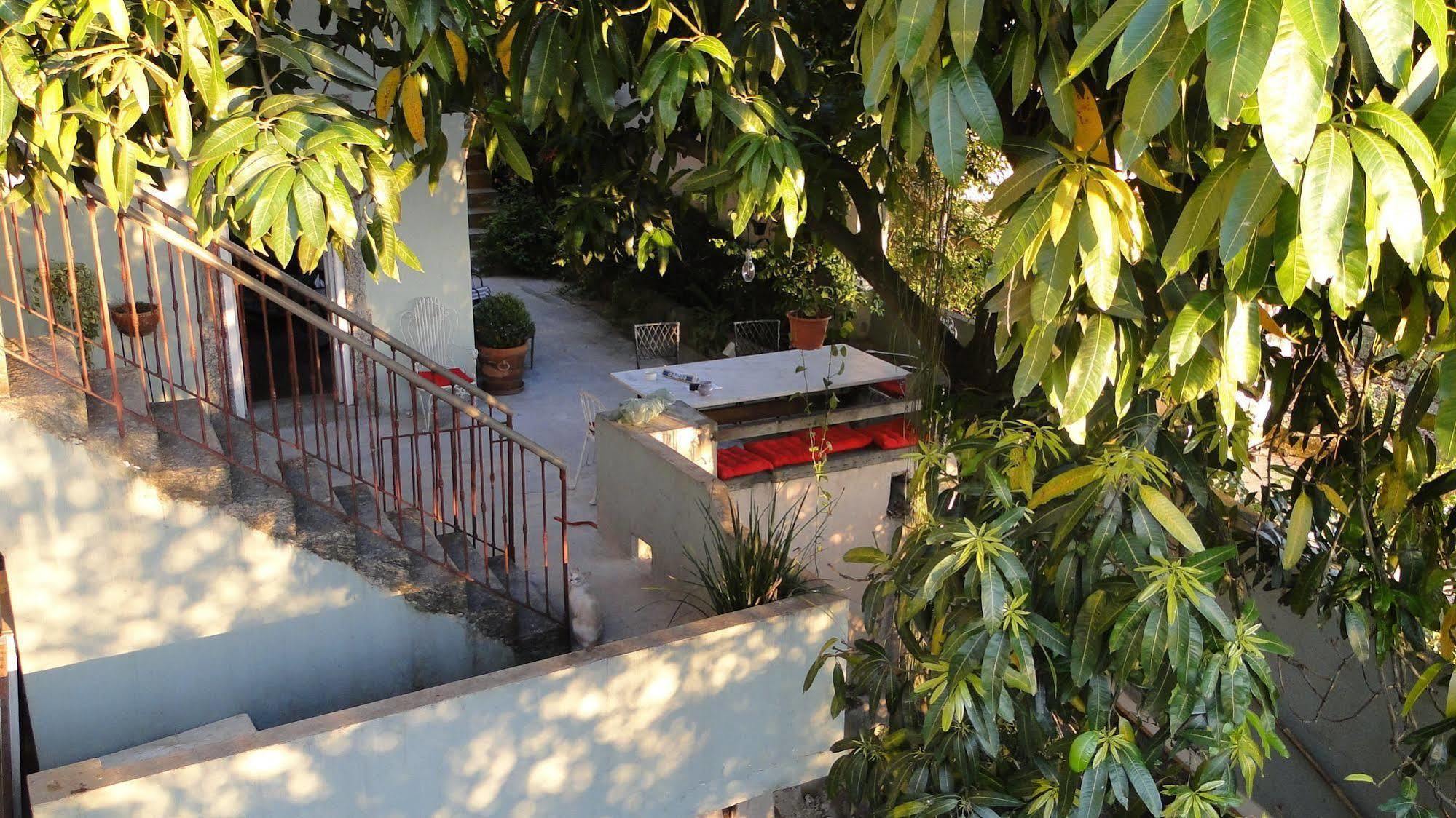 Alojamento de Acomodação e Pequeno-almoço Casa Da Santa