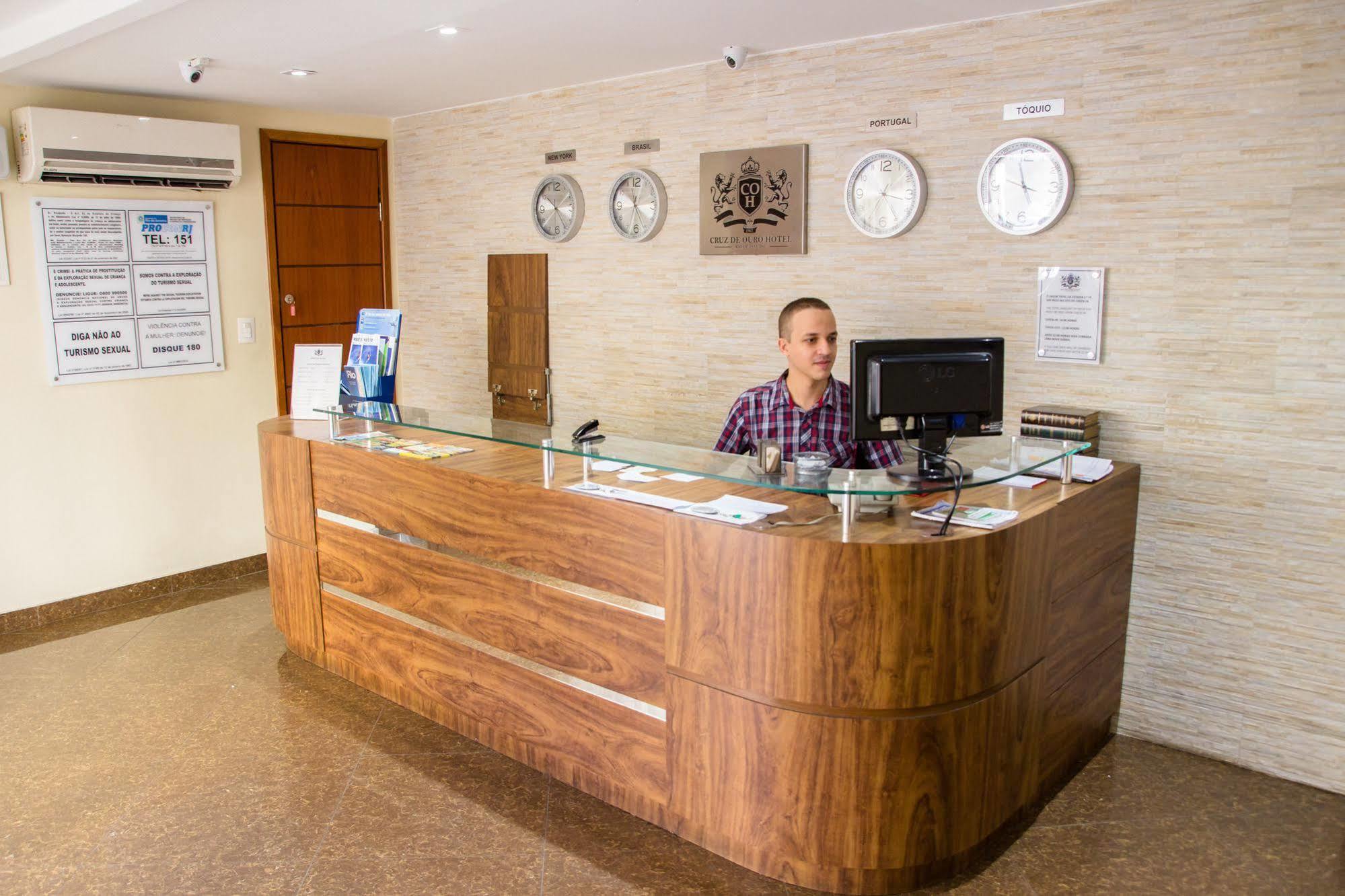 Cruz De Ouro Hotel *