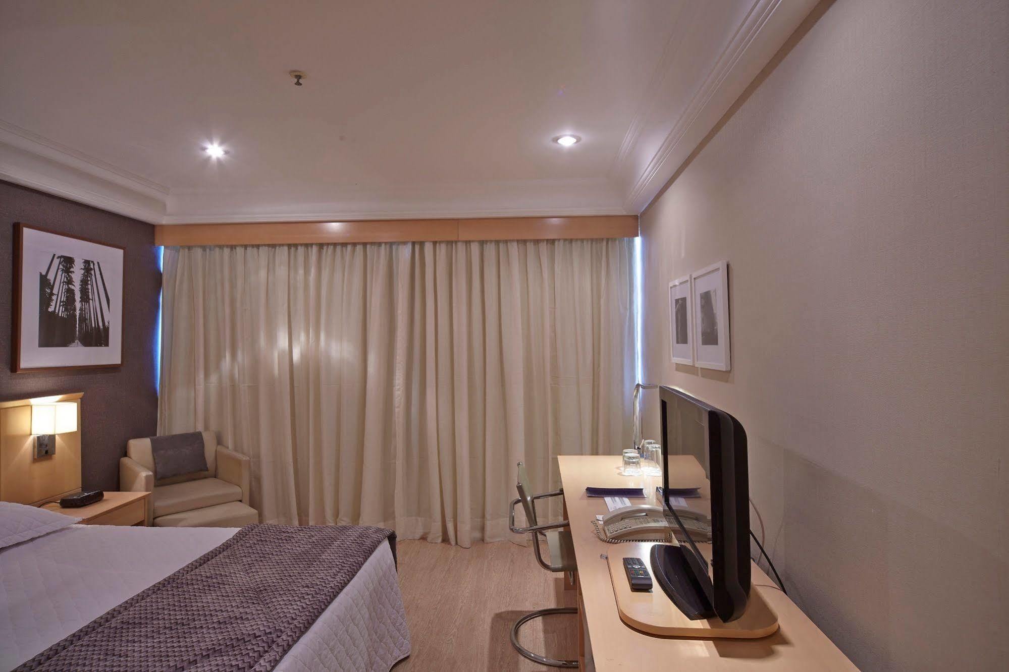 Cond. Mediterraneo Flat Rio de Janeiro