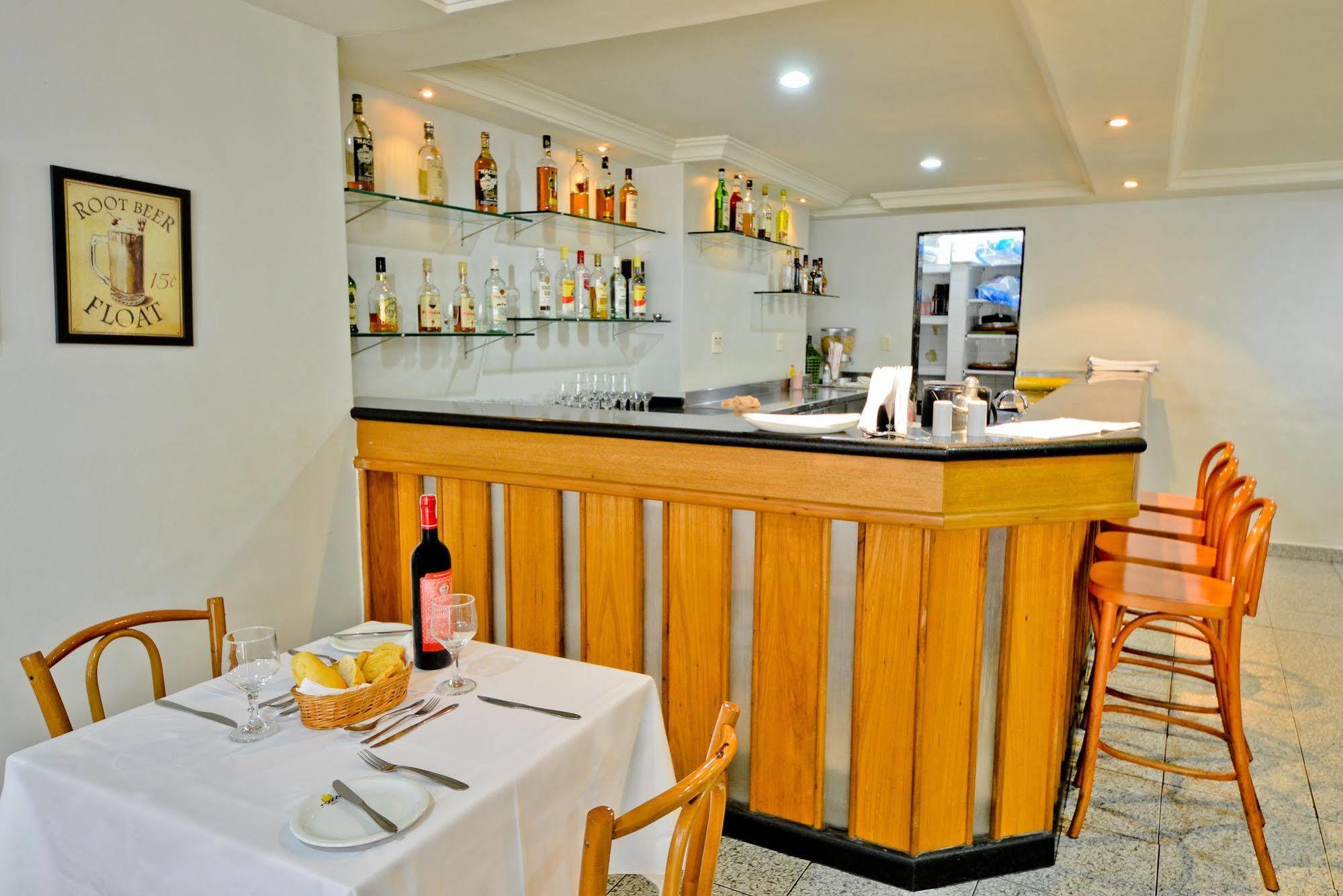 Regency Copacabana 3*