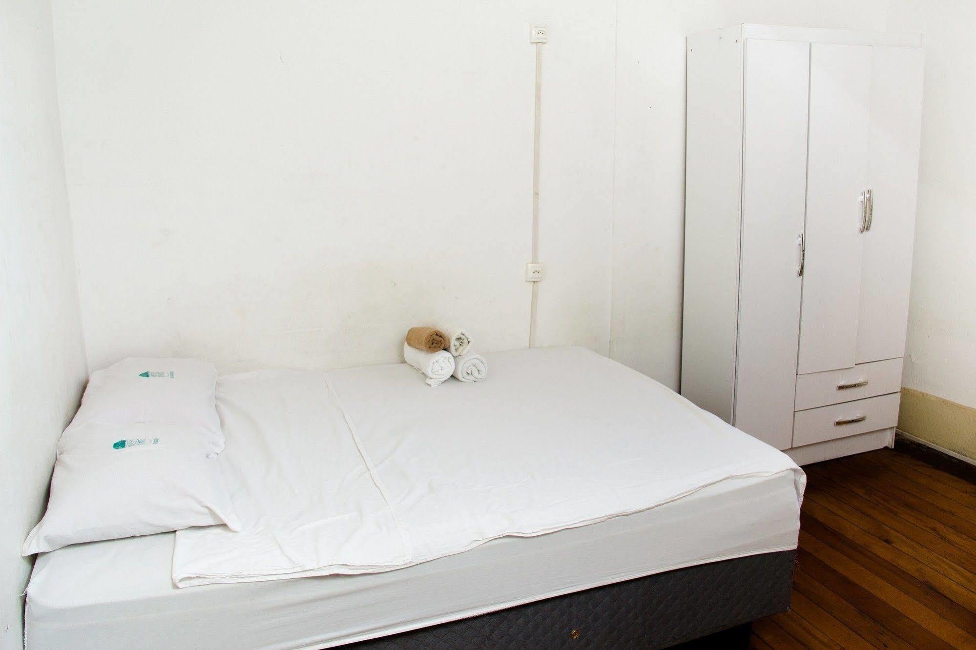 Massape Rio Hostel *