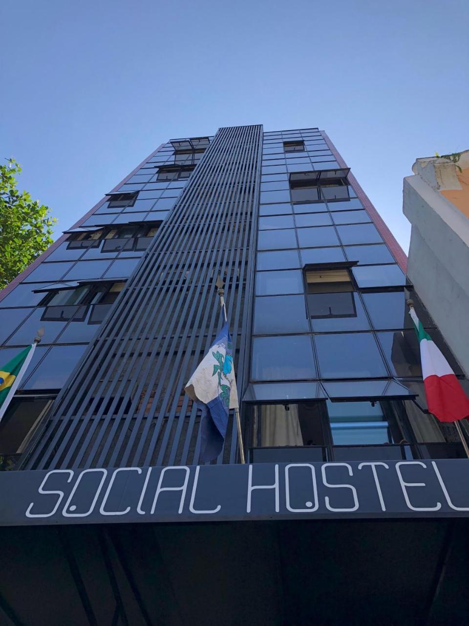 Hostel Social *