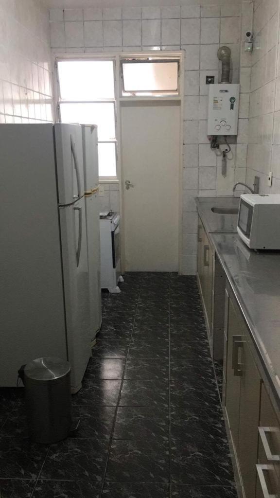 Homestay Adonai Copacabana 01 Rio de Janeiro