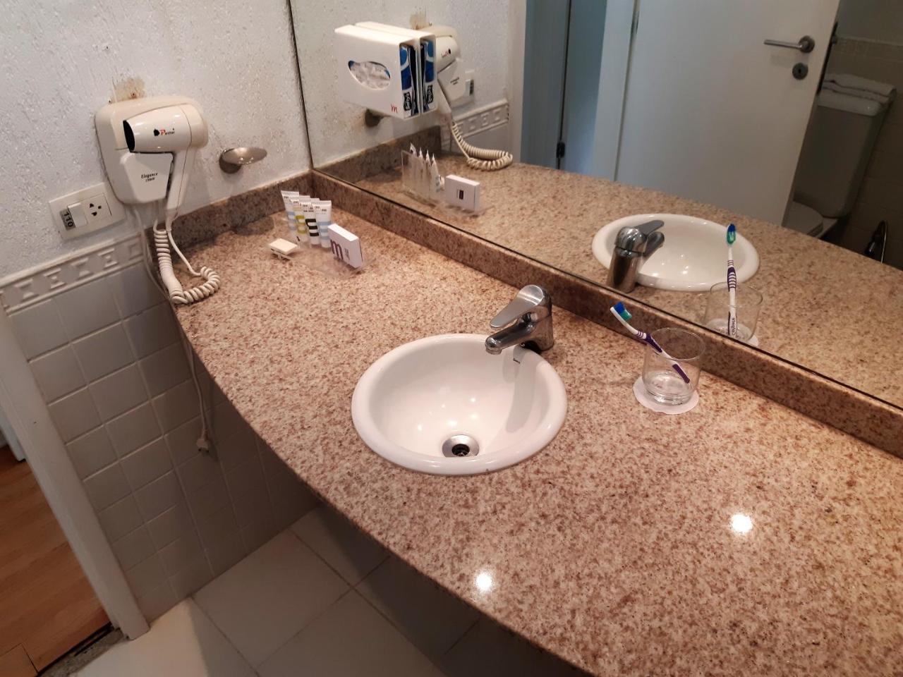 Apartamento C104 - Apto Com Serviços Próximo As Praias De Ipanema E Copacabana *