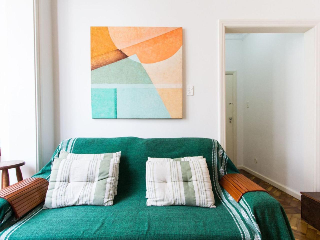 Omar Do Rio - Gc 1002 Apartamento 2qtos, Completo Com Garagem, Internet 120mbps, A 150metros Da Praia De Ipanema E Do Metro, 05 Minutos Da Praia De Copacabana * Rio de Janeiro