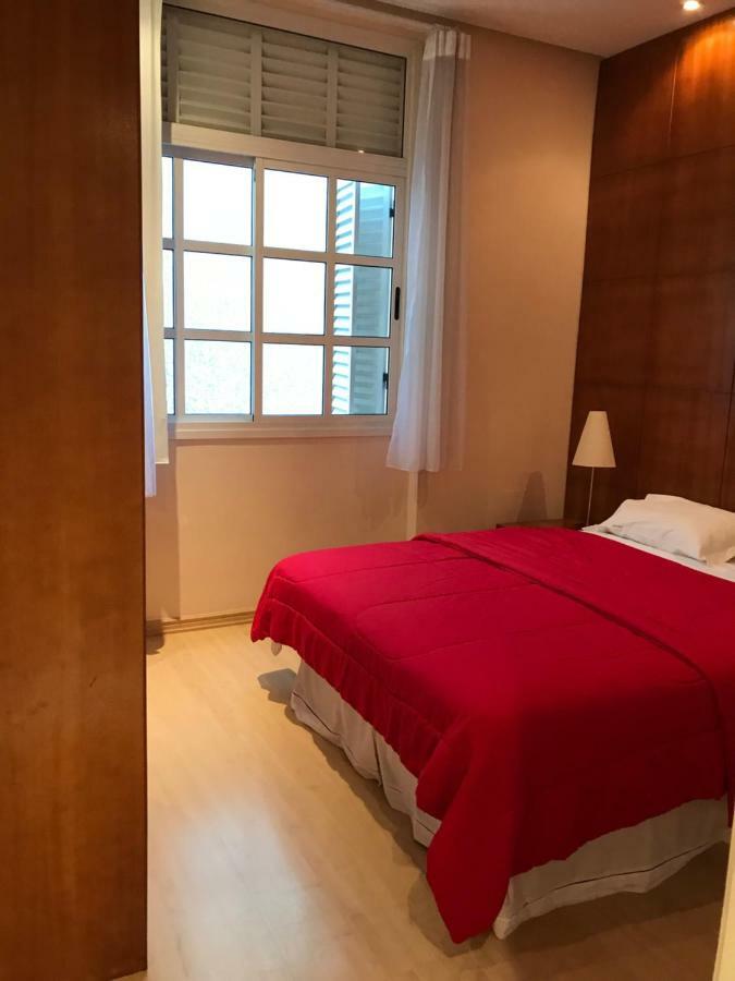Residencial Com Serviços 45 Metros Decorado Com Sala, Suíte E Cozinha Na Quadra Da Praia De Copacabana Rio de Janeiro