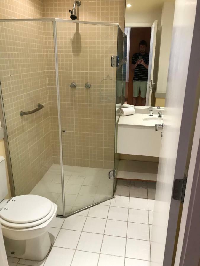 Residencial Com Serviços 45 Metros Decorado Com Sala, Suíte E Cozinha Na Quadra Da Praia De Copacabana Apartamento Rio de Janeiro