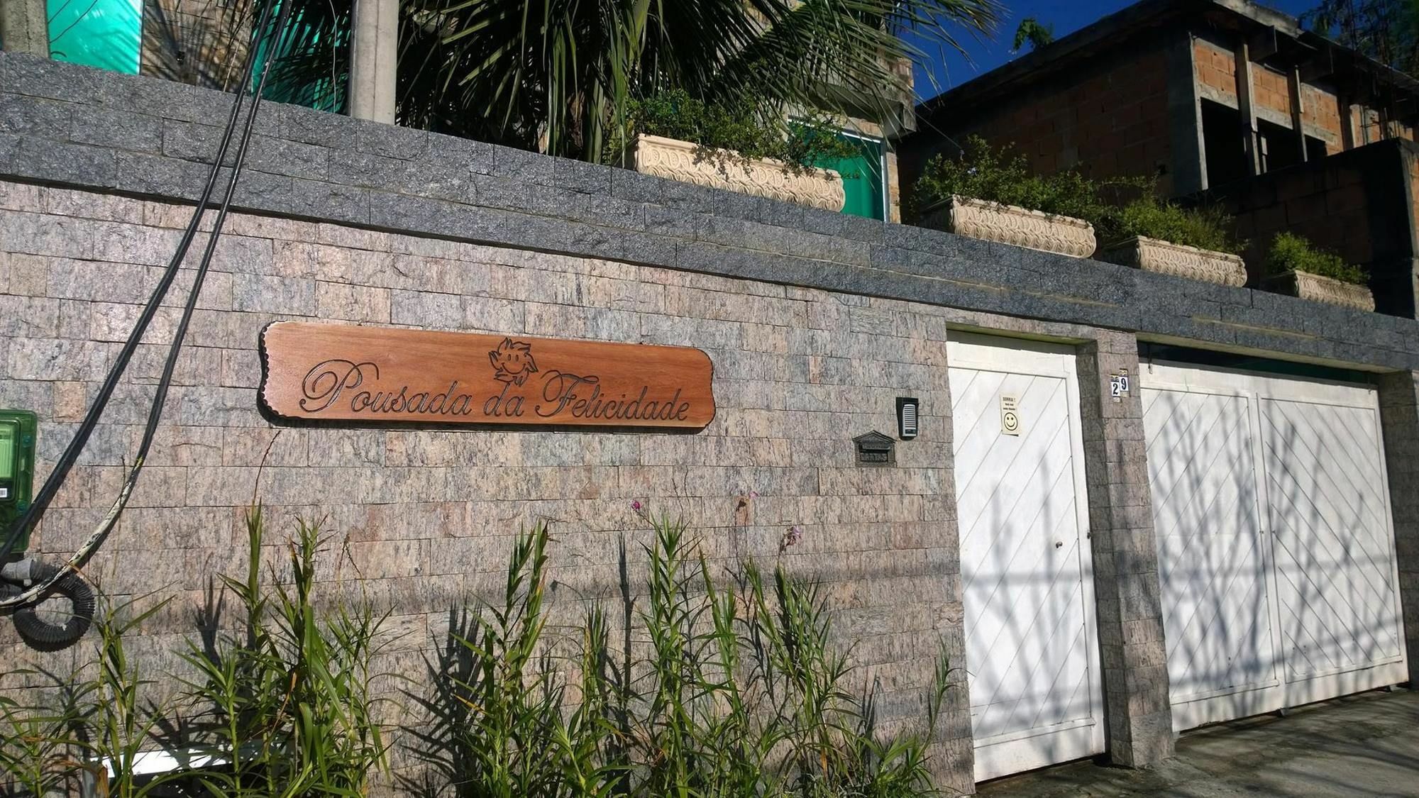 Casas Felicidade 2*