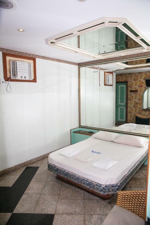 Hotel Vanity Adultos