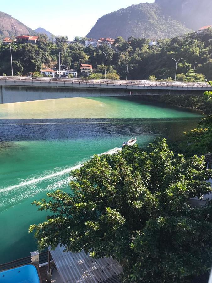 Laguna *