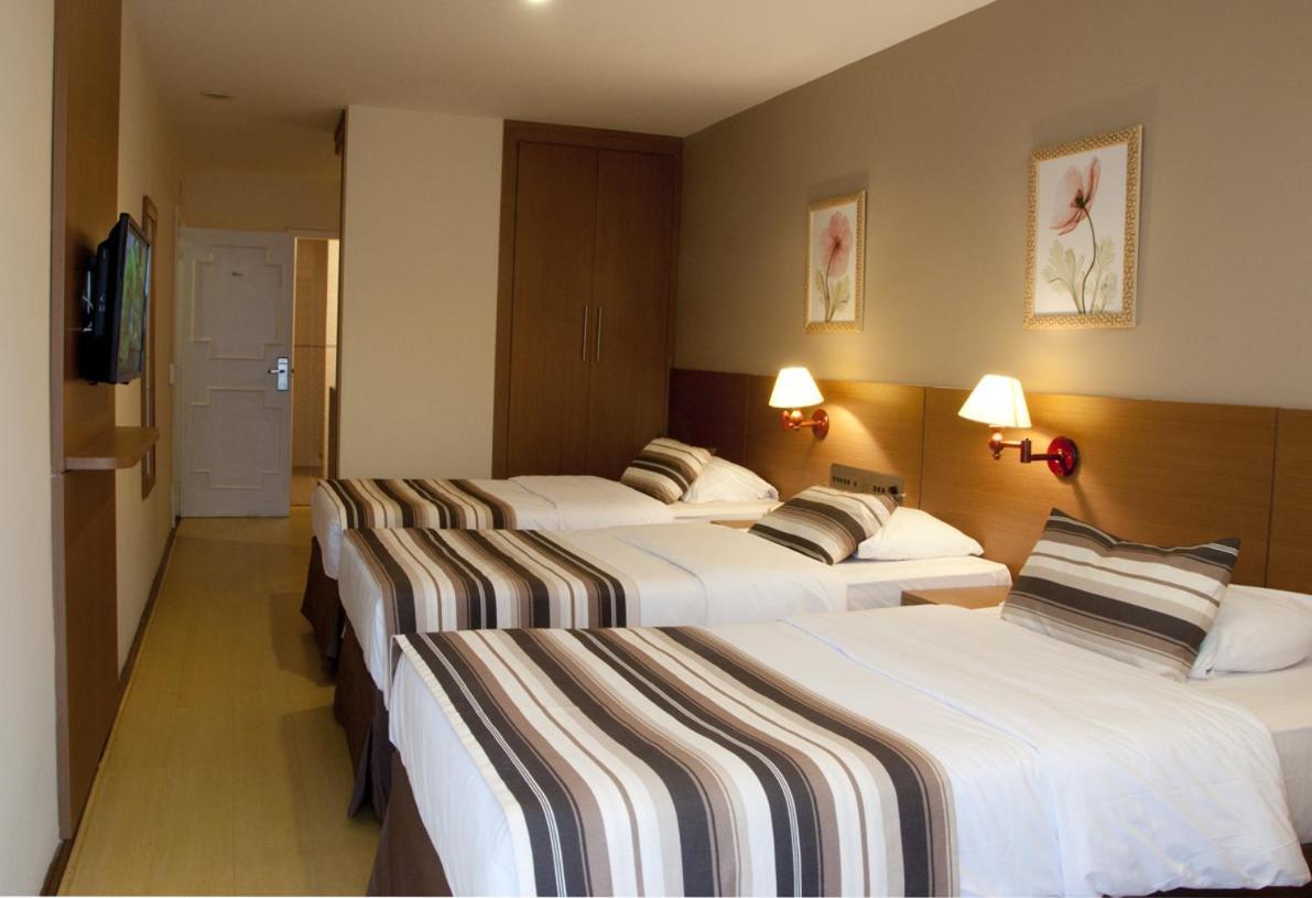 Augusto's Copacabana Hotel Rio de Janeiro