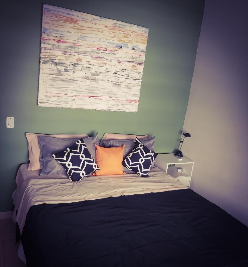 Bulhoes De Carvalho 591-601 Apartment *