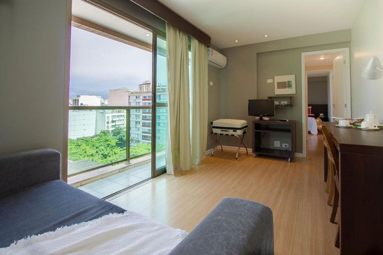 Apartamento Pe Na Areia Mercury Arpoardor