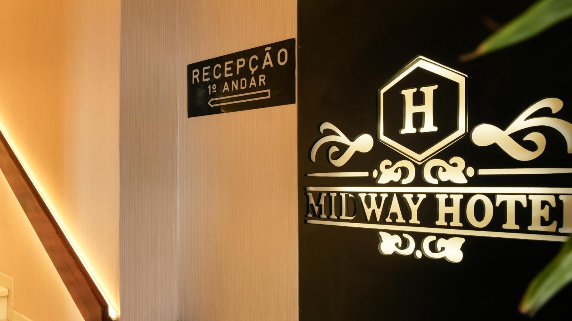 Love hotel Midway (adults Only)