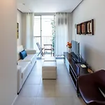 Confortavel E Seguro 2 Quartos Com Varanda No Leme