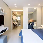 Studio Em Copacabana A 180M Da Praia | Rp 23/404
