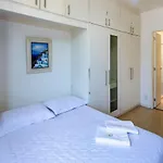 Confortavel E Seguro 2 Quartos Com Varanda No Leme