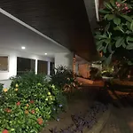 Barra Metro E Praia