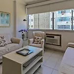 Rio Spot Homes Leblon U042