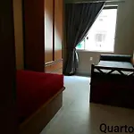 Lindo Apartamento Reformado 2 Min Da Praia De Copa