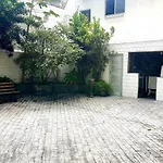 Apartamento COPACABANA REFORMADO - 400m da PRAIA, 2 QUARTOS, Portaria 24h, Wi-Fi, Ar condicionado, Cozinha Completa, Churrasqueira no prédio