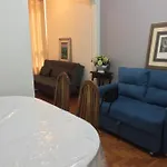 Apartamento Em Copacabana Inteiro No Rj