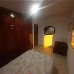 Quarto Em Sepetiba Com Ar