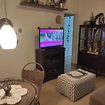 AP Copacabana arejado e iluminado