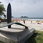 Apto entre o Mar e a Lagoa - Barra da Tijuca Jardim Oceânico