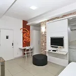 Studio Silencioso Para 3 Pessoas Em Copacabana