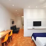Rio Spot Homes Copacabana U046