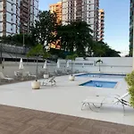 Apartamento Na Quadra Da Praia