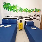 TC810 Qto e Sala, Smart TV, Wi-Fi, Praia de Copa