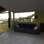 Casa Pé na Trilha