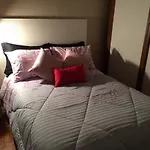 Incrivel quarto sala Ipanema em frente ao metro - Jangadeiros duas quadras da praia