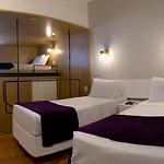 Villa 25