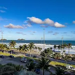 Luxo com vista incrível frontal mar B11-0013