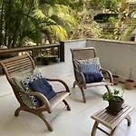Lindo Apartamento, Proximo A Praia E Metro