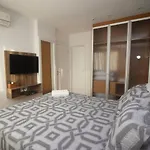 Apto Proximo A Praia, Com Piscina E Estacionamento