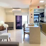 Apart Hotel com vista Panorâmica e ótima área de lazer na BARRA B1-0029